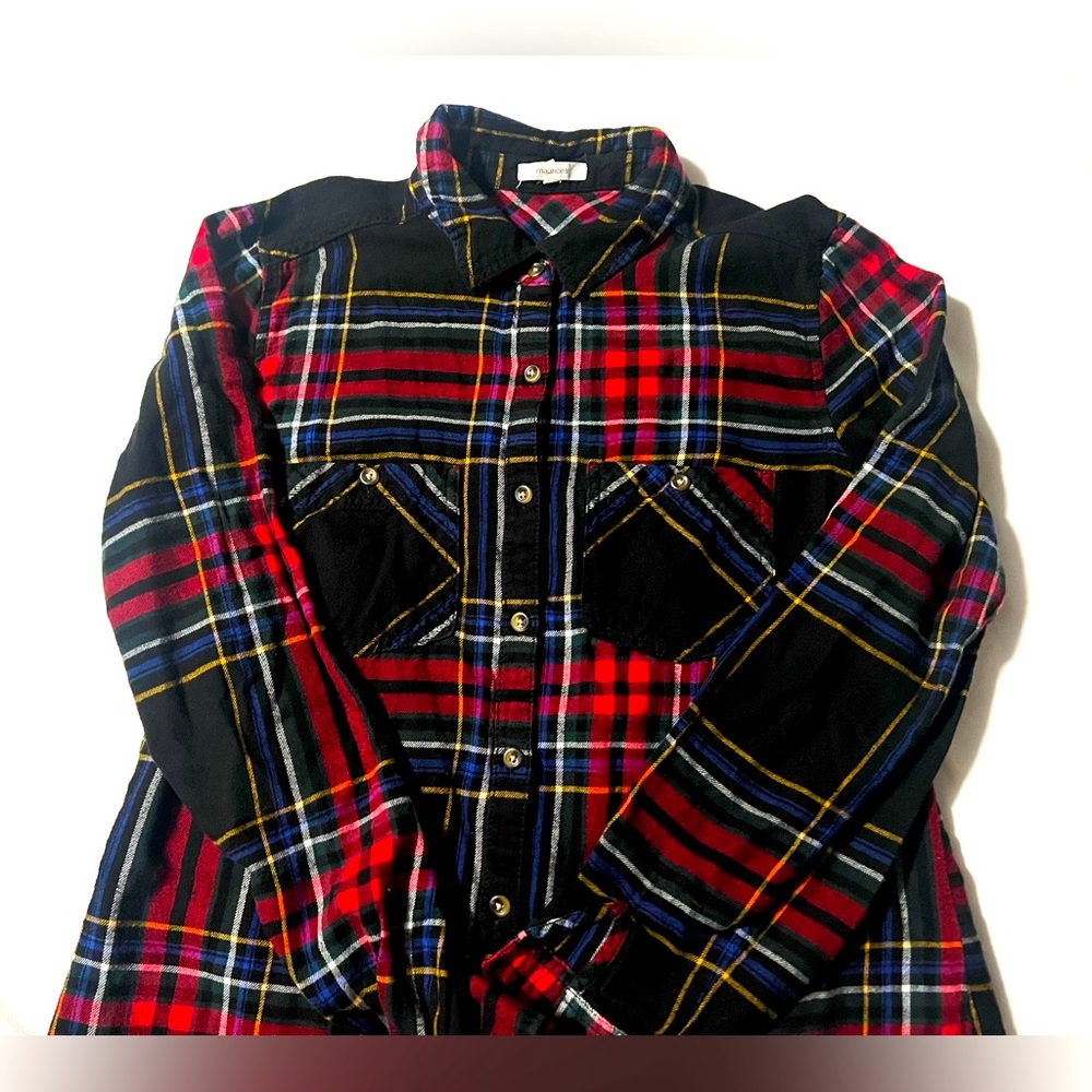 Maurice’s long sleeve button up Small
